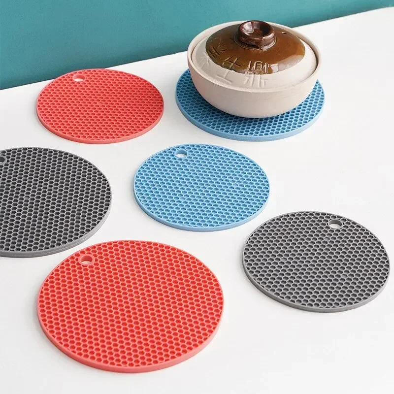 

Round Heat Resistant Silicone Mat Drink Cup Coasters Insulation Non Slip Pot Holder Thicken Table Placemat Kitchen Accessories