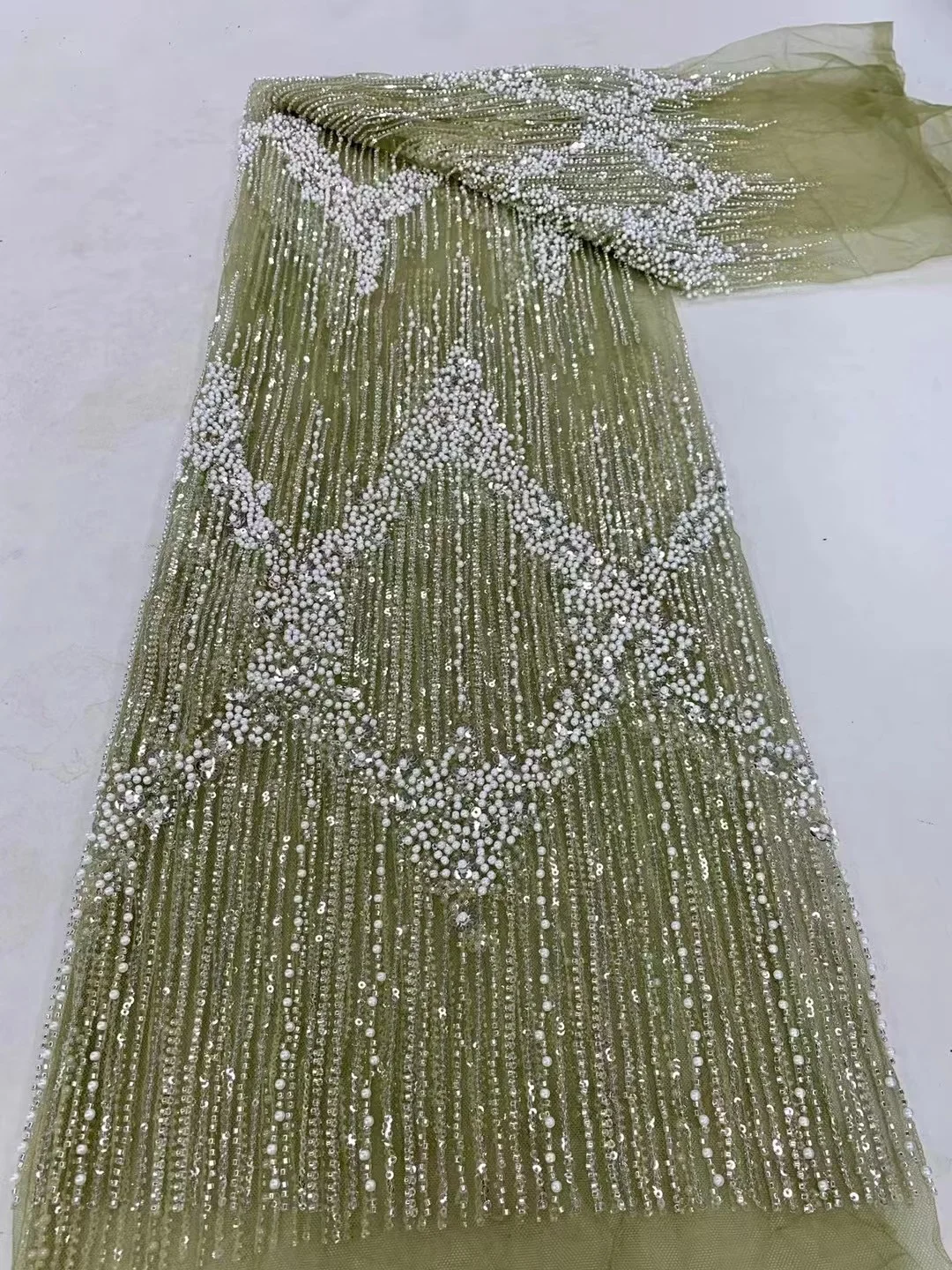 Grey African Lace Fabric 2023 High Quality French Beades Lace Fabric With Sequins Nigerian Lace Fabrics For Wedding Dress
Grey African Lace Fabric 2023 High Quality French Beades Lace Fabric With Sequins Nigerian Lace Fabrics For Wedding Dress