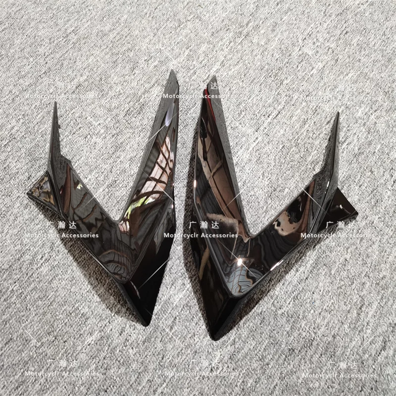 Bright black side lower filling panel fairing is applicable to KAWASAKI Ninja ZX6R 2013 2014 2015-2018
Bright black side lower filling panel fairing is applicable to KAWASAKI Ninja ZX6R 2013 2014 2015-2018