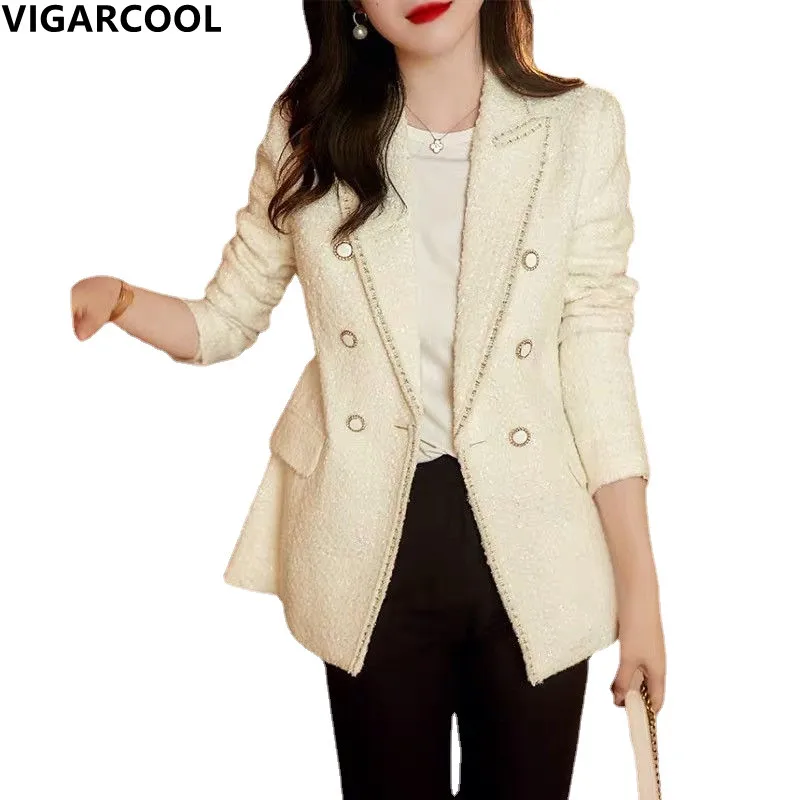 Tweed Suit Jacket Women's 2022 Spring and Autumn New beige gold High-end fashionable retro professional design slim Jacket Women
Tweed Suit Jacket Women's 2022 Spring and Autumn New beige gold High-end fashionable retro professional design slim Jacket Women