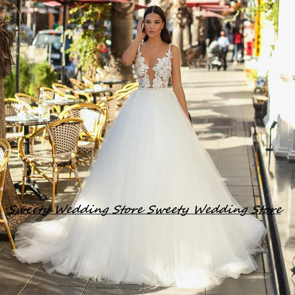 

Jiayigong Soft Tulle Wedding Dress Sexy Spaghetti Straps See Through Applique Sweep Train Backless Robe De Mariage Bridal Gown