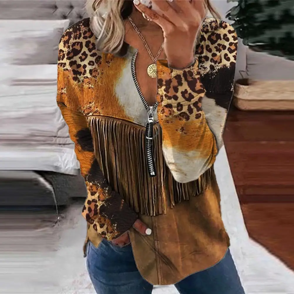 V Neck Top Stylish V-neck Tassel Print Women's Sweatshirt Blouse Trendy Long Sleeve Casual Top with Front Zipper Fashionable
V Neck Top Stylish V-neck Tassel Print Women's Sweatshirt Blouse Trendy Long Sleeve Casual Top with Front Zipper Fashionable
