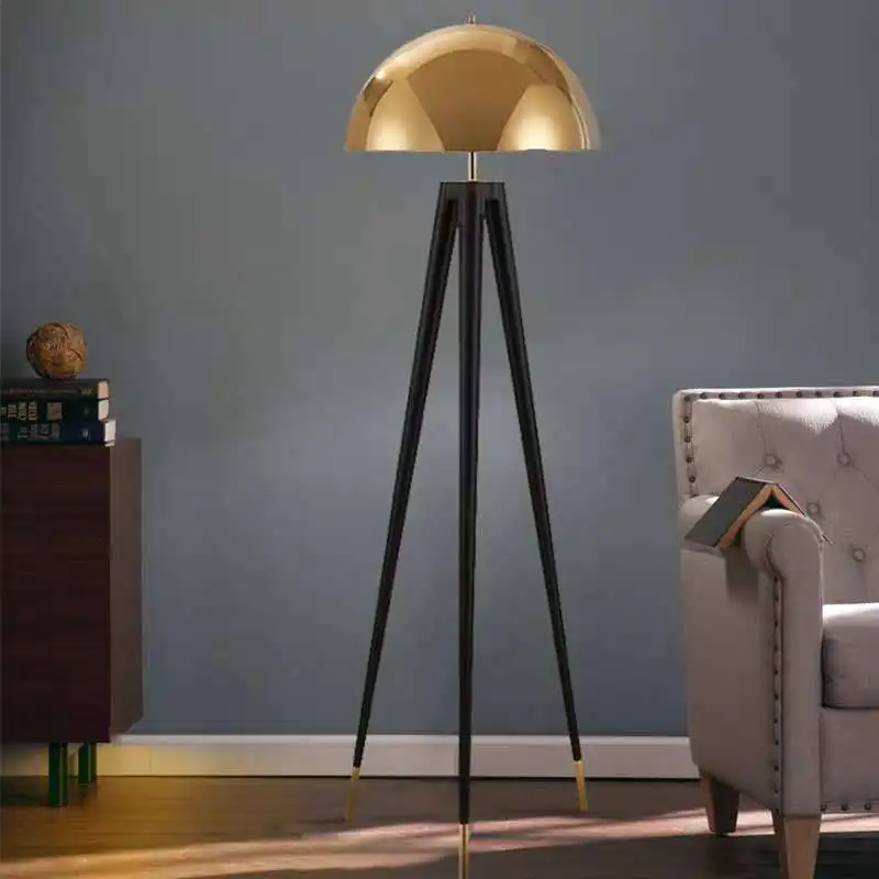 Postmodern atmospheric and creative hotel model room lamp, personalized three pointed mushroom living room, bedroom, study desk
Postmodern atmospheric and creative hotel model room lamp, personalized three pointed mushroom living room, bedroom, study desk