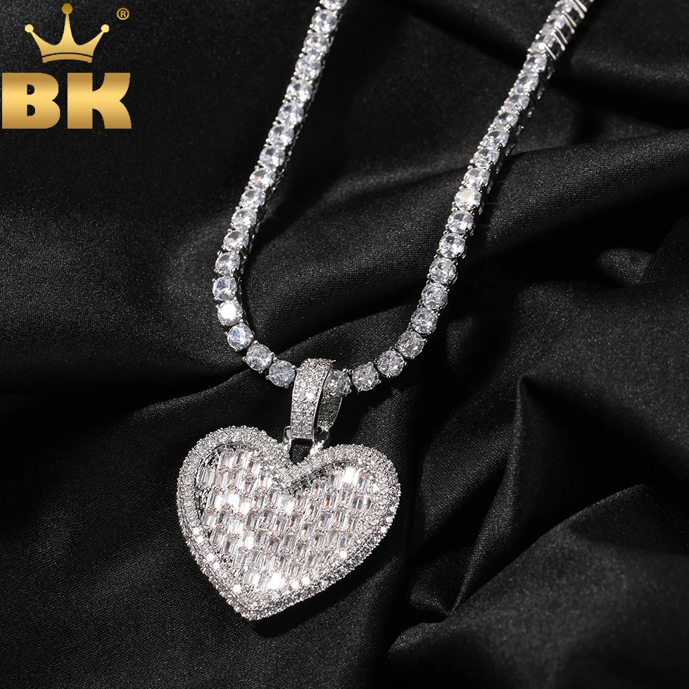 

THE BLING KING New Baguettecz Heart Pendant Necklace Iced Out Shiny Cubic Zirconia Choker Hihop Jewelry For Girls Women Gift