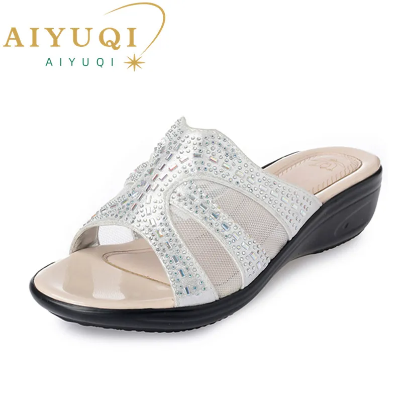 AIYUQI 2024 women summer flip flop Outdoor glittering rhinestones golden slippers flat fashion sweet big size 41 42 43 shoes
AIYUQI 2024 women summer flip flop Outdoor glittering rhinestones golden slippers flat fashion sweet big size 41 42 43 shoes
