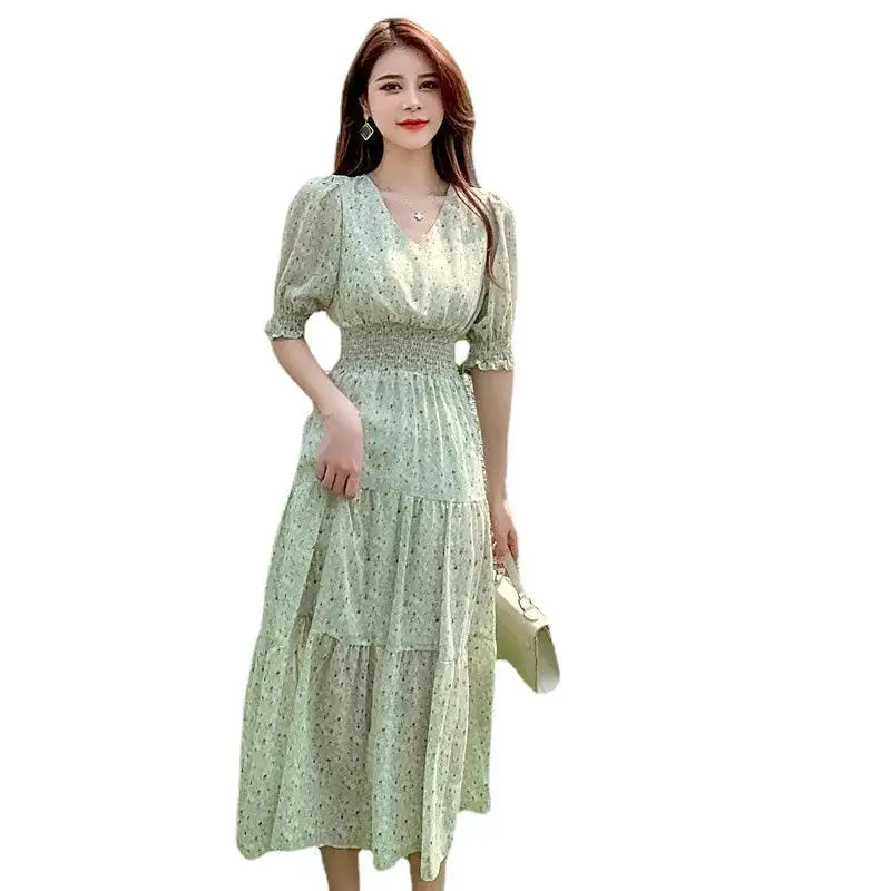 

Women's floral dress, gentle wind fairy A word floral long skirt 2024 new V-neck short-sleeved dress woman