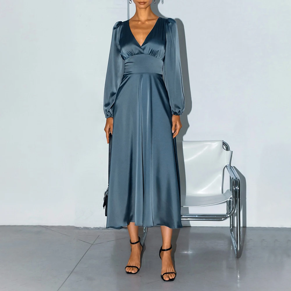 Платье женское вечернее атласное средней длины, элегантное приталенное с завышенной талией, с оборками и рукавами-фонариками, во французском стиле, на шнуровке
Платье женское вечернее атласное средней длины, элегантное приталенное с завышенной талией, с оборками и рукавами-фонариками, во французском стиле, на шнуровке