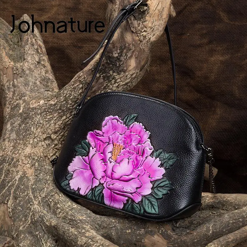Johnature Genuine Leather Shell Chain Bag Women Shoulder & Crossbody Bags Retro Embossed Natural Cowhide Messenger Bag
Johnature Genuine Leather Shell Chain Bag Women Shoulder & Crossbody Bags Retro Embossed Natural Cowhide Messenger Bag