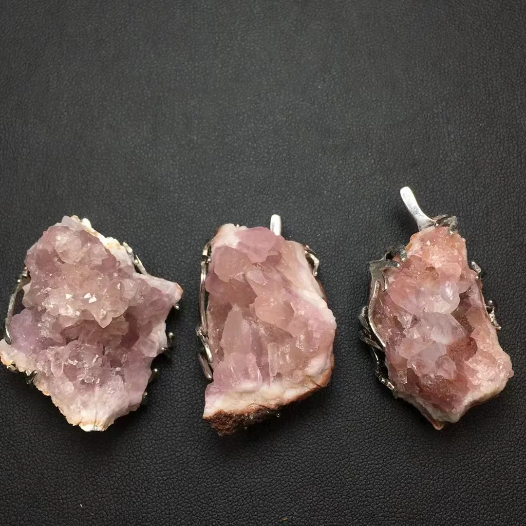 

Unit One Piece 925 Silver Buckle With High Quality Natural Rose Quartz Crystal Healing Rough Stone Pendant For Jewelry Gift