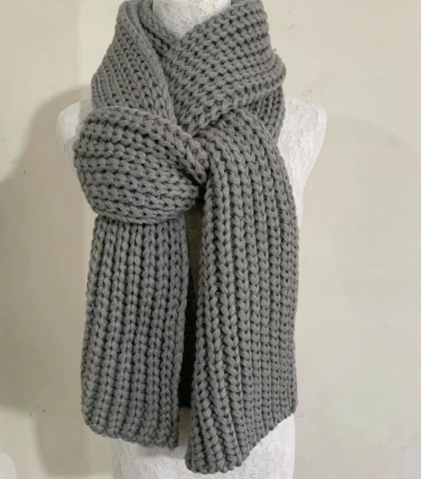 

2024 Новый стиль Шелковый маленький шарф повязка на голову для женщин сатин модная универсальная простая Женская повязка на голову снуд B26