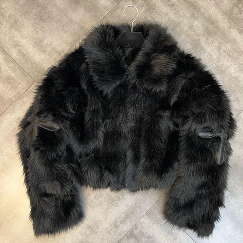 Warm Plush Fur Jackets Female Winter Thicken Turn Down Collar Fake Fur Coat For Women Korean Loose Women Winter Jacket
Warm Plush Fur Jackets Female Winter Thicken Turn Down Collar Fake Fur Coat For Women Korean Loose Women Winter Jacket