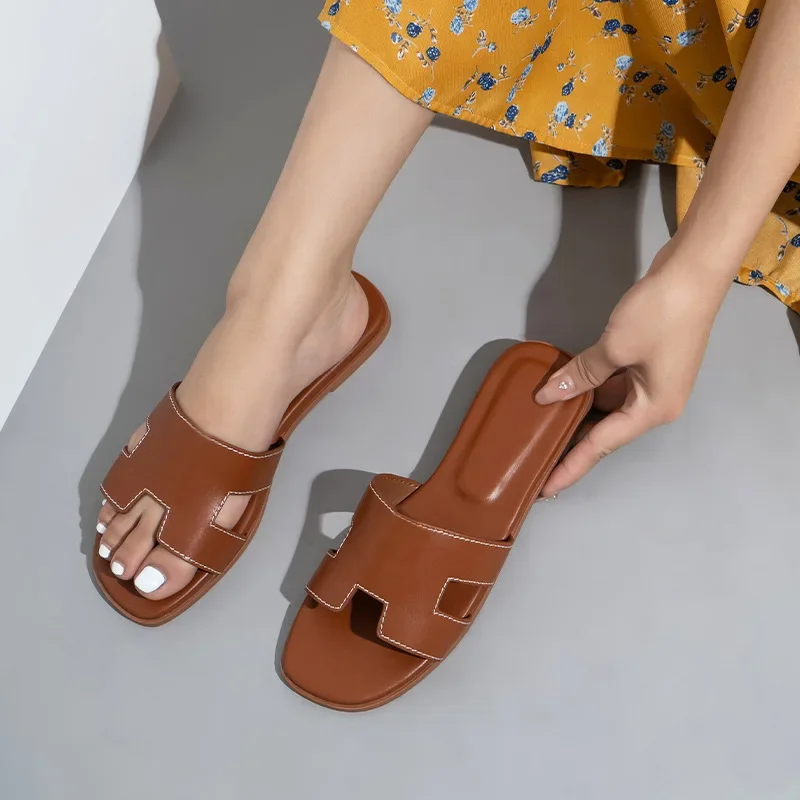 2023 Slippers Sandals For Women Ladies Summer Mules Casual Fashion Luxury Flat Leather Solid Home Beach
2023 Slippers Sandals For Women Ladies Summer Mules Casual Fashion Luxury Flat Leather Solid Home Beach