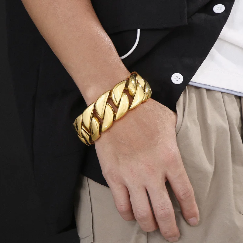 Hip Hop Rock Bling Gold Color Stainless Steel Big Heavy Cuban Miami Link Chain Bangle Bracelet for Men Rock Jewelry
Hip Hop Rock Bling Gold Color Stainless Steel Big Heavy Cuban Miami Link Chain Bangle Bracelet for Men Rock Jewelry