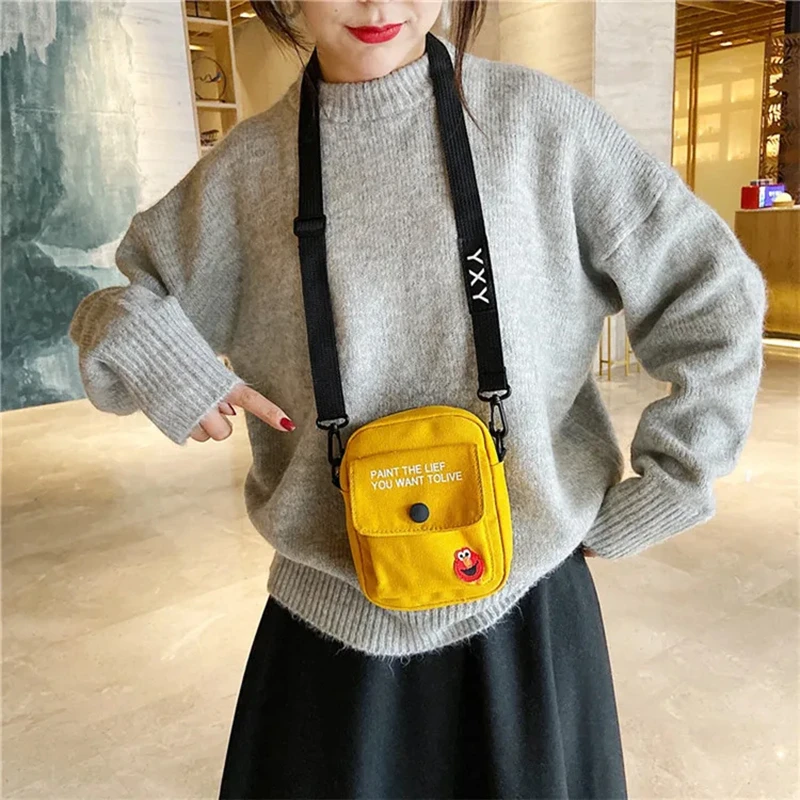 Women Canvas Shoulder Bag Handbags Korean Solid Color Student Phone Purse Simple Zipper Small Messenger Crossbody Pouch
Women Canvas Shoulder Bag Handbags Korean Solid Color Student Phone Purse Simple Zipper Small Messenger Crossbody Pouch