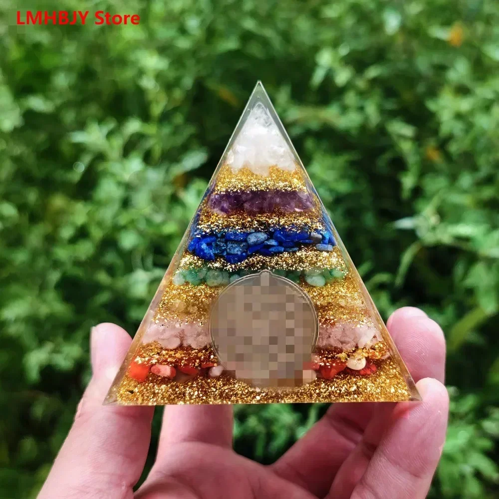 

LMHBJY 6cm New Crystal Ball Gravel Pyramid Car Decorations Home Crafts Resin Ornaments Desktop Decorations