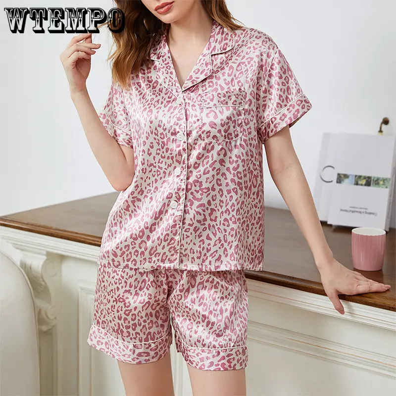 Leopard Print Pajama Set for Women Thin Pink Ice Silk Home Wear Short Sleeved Shirt and Shorts Two-piece Set Summer Nightgown
Leopard Print Pajama Set for Women Thin Pink Ice Silk Home Wear Short Sleeved Shirt and Shorts Two-piece Set Summer Nightgown