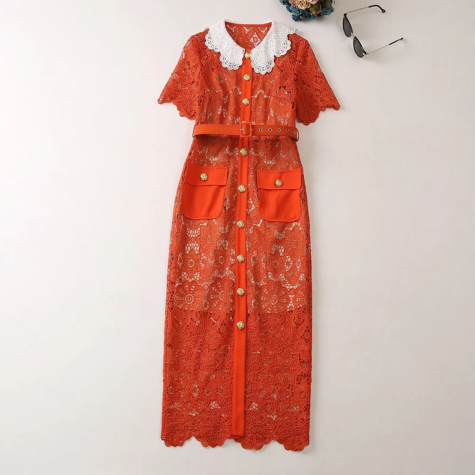 European and American women's clothes 2023 summer new Short sleeve doll collar single breasted Orange lace belt Fashion Dress
European and American women's clothes 2023 summer new Short sleeve doll collar single breasted Orange lace belt Fashion Dress
