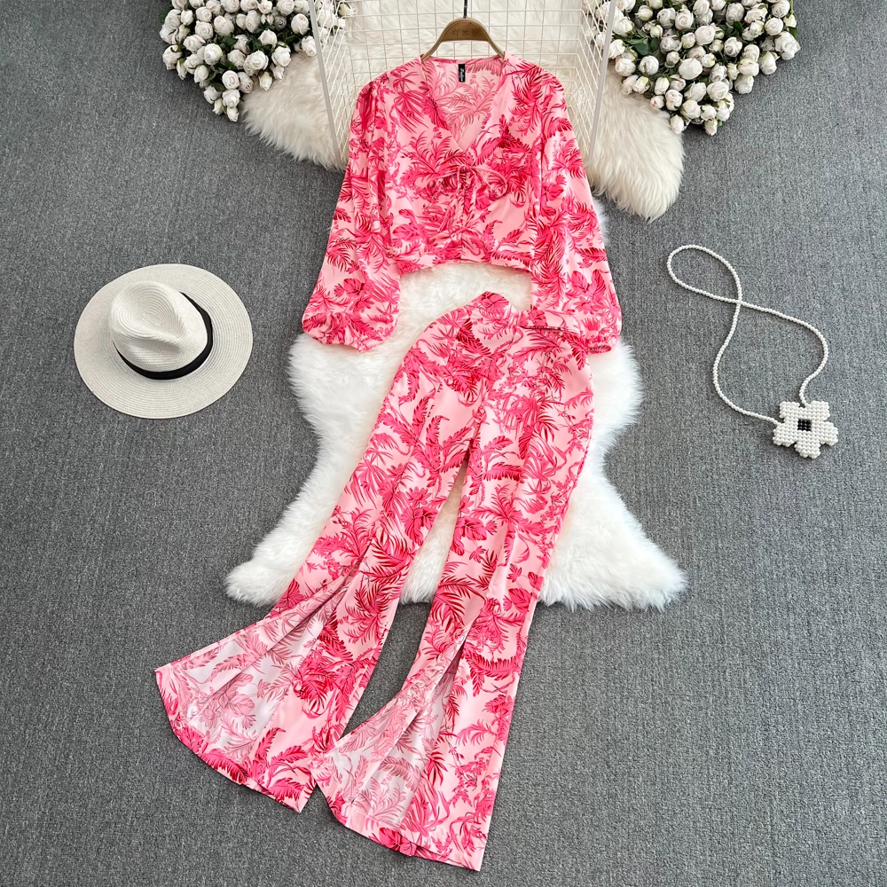 Fashion Suit Women's High-end Temperament V-neck Bubble Long-sleeved Top High-waisted Slit Straight-leg Pants Two-piece Set
Fashion Suit Women's High-end Temperament V-neck Bubble Long-sleeved Top High-waisted Slit Straight-leg Pants Two-piece Set