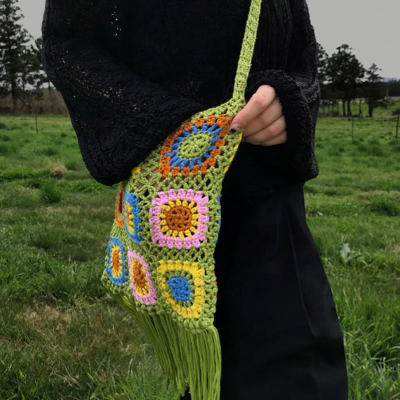 2023 New Bohemian Vintage Holiday Hand-Woven Women Bag Tassel Single Shoulder Bag Messenger Bag Summer Beach Bag
2023 New Bohemian Vintage Holiday Hand-Woven Women Bag Tassel Single Shoulder Bag Messenger Bag Summer Beach Bag