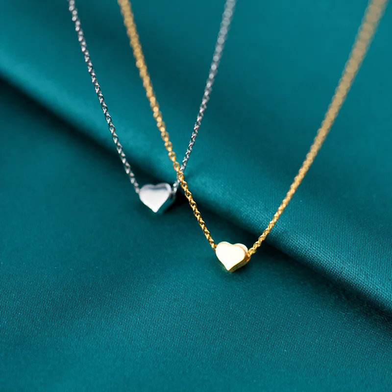 100% 925 Sterling Silver Love Heart Necklace for Women Girl Fashion Mini Fine Chain Design Jewelry Party Gift Dropshipping
100% 925 Sterling Silver Love Heart Necklace for Women Girl Fashion Mini Fine Chain Design Jewelry Party Gift Dropshipping