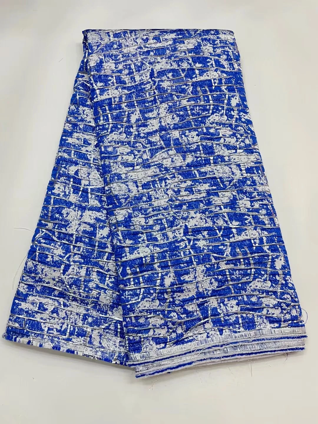 Latest Blue African Jacquard Brocade Lace Fabric 2022 High Quality Nigeria Organza Party Lace Fabric French Lace Fabric KJK22131
Latest Blue African Jacquard Brocade Lace Fabric 2022 High Quality Nigeria Organza Party Lace Fabric French Lace Fabric KJK22131