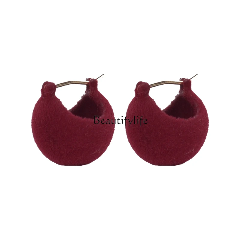 Red Velvet Plush Earrings Stud Earrings Light Luxury High-Grade Earrings for Women
Red Velvet Plush Earrings Stud Earrings Light Luxury High-Grade Earrings for Women