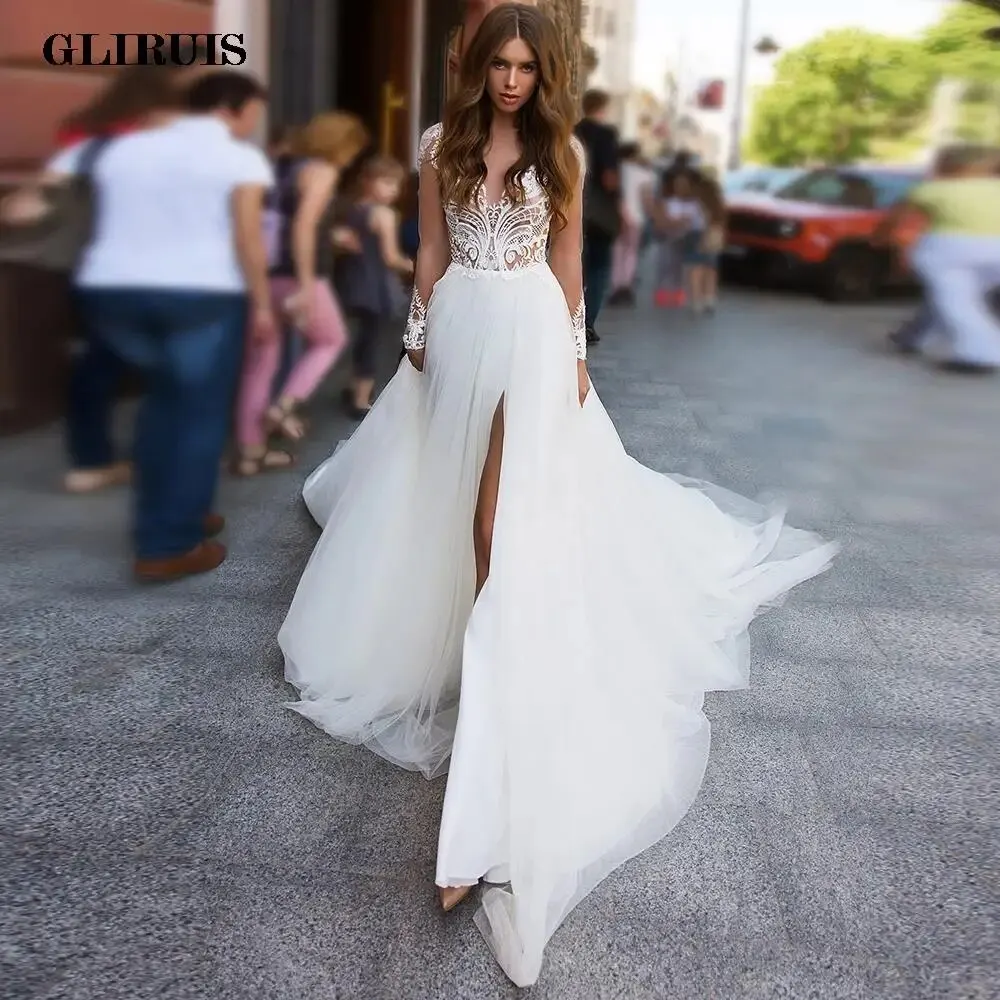 

2022 Charming Long Sleeve Wedding Dresses A-Line Side Slit Sheer O-Neck Lace Appliques Tulle Button Bridal Gown Sweep Train