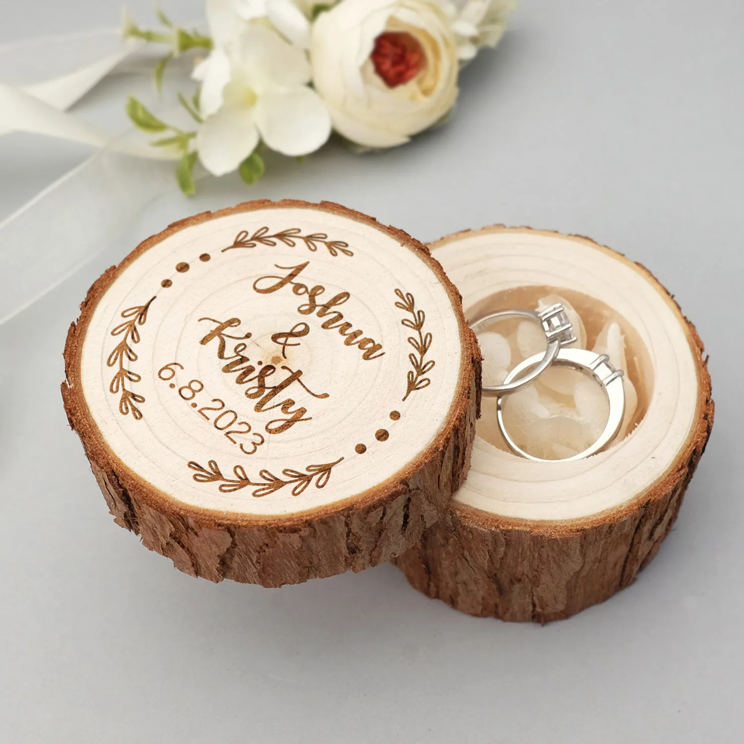 Personalized Wedding Ring Box Rustic Wood Ring Box Engagement Box Flower Inside Ring Bearer Box Jewelry Holder Proposal Ring Box
Personalized Wedding Ring Box Rustic Wood Ring Box Engagement Box Flower Inside Ring Bearer Box Jewelry Holder Proposal Ring Box