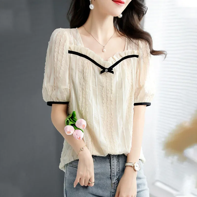 2024 New Fashion Women's Elegant Blouse Square Collar Bow Lace Shirt All-match Short Sleeve Tops for Female Comfortable Shirts
2024 New Fashion Women's Elegant Blouse Square Collar Bow Lace Shirt All-match Short Sleeve Tops for Female Comfortable Shirts