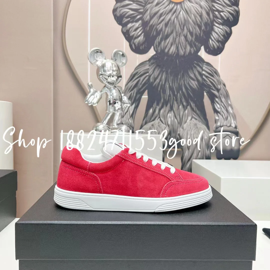 Spring/summer 2023 new ladies real leather suede casual shoes with sneakers Joker trend cowhide black white shoes
Spring/summer 2023 new ladies real leather suede casual shoes with sneakers Joker trend cowhide black white shoes