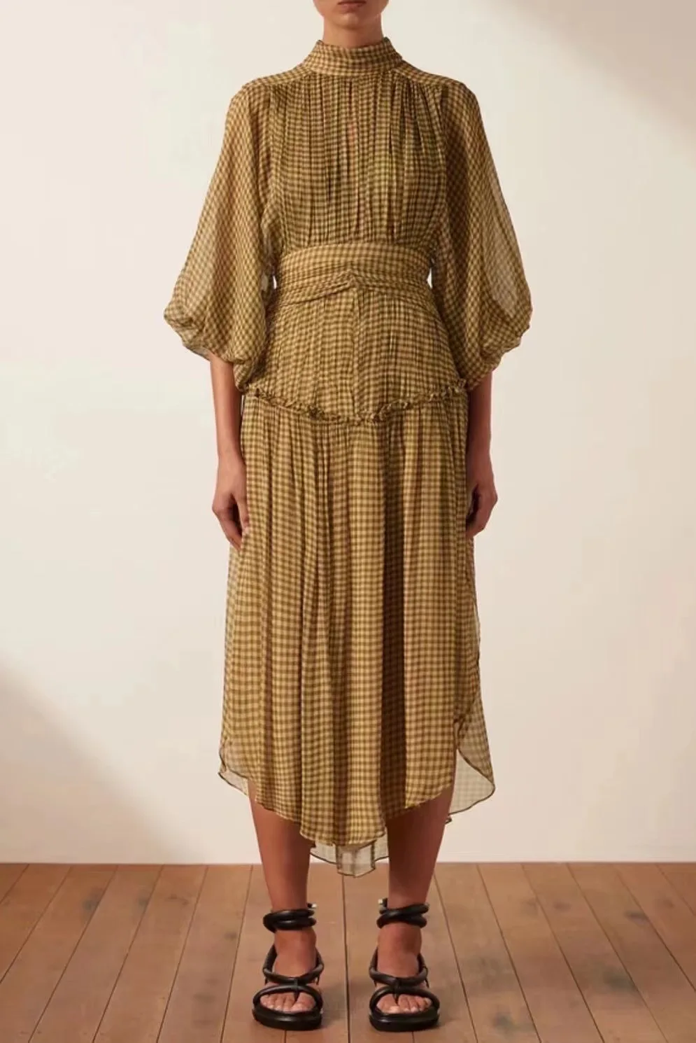 2022 Early Autumn Women Plaid Slim Waist Lace-up Side Slit Vintage Irregular Midi Dress
2022 Early Autumn Women Plaid Slim Waist Lace-up Side Slit Vintage Irregular Midi Dress