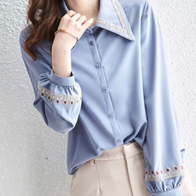 Female Clothing Solid Color Vintage Folk Embroidery Shirt Spring Autumn Turn-down Collar Casual Fashion Single-breasted Blouse
Female Clothing Solid Color Vintage Folk Embroidery Shirt Spring Autumn Turn-down Collar Casual Fashion Single-breasted Blouse