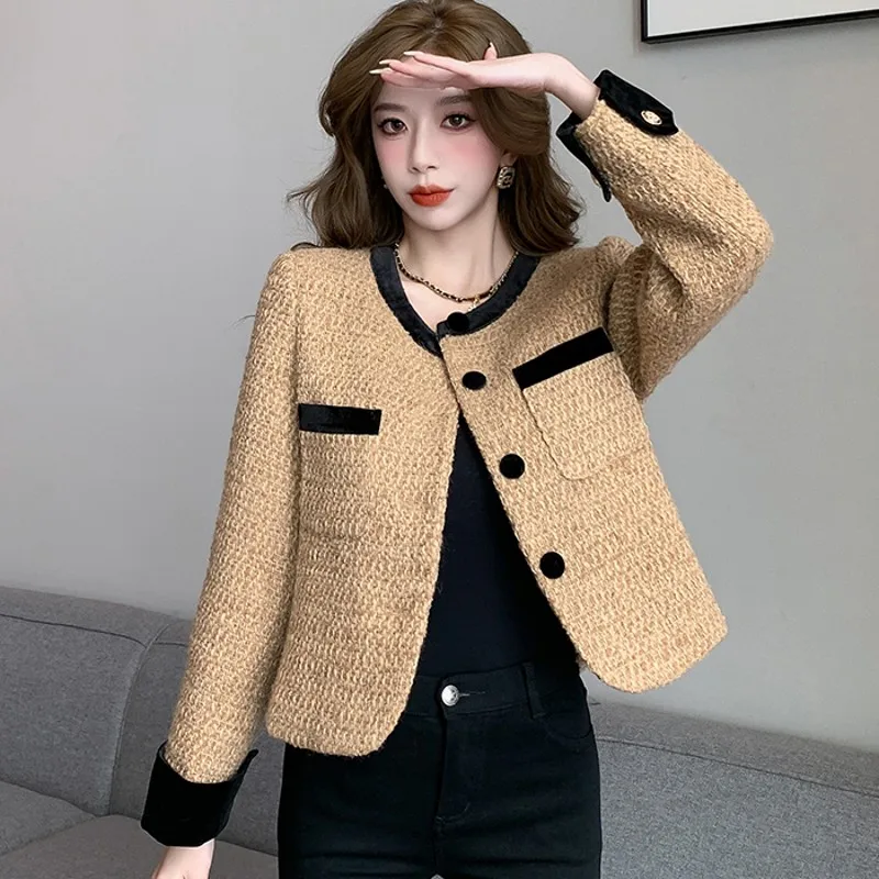 French Retro High-End Slim Contrast Patchwork Coat Suit Cashmere Women's Clothes Small Fragrance Short Jacket Top Casaco
French Retro High-End Slim Contrast Patchwork Coat Suit Cashmere Women's Clothes Small Fragrance Short Jacket Top Casaco