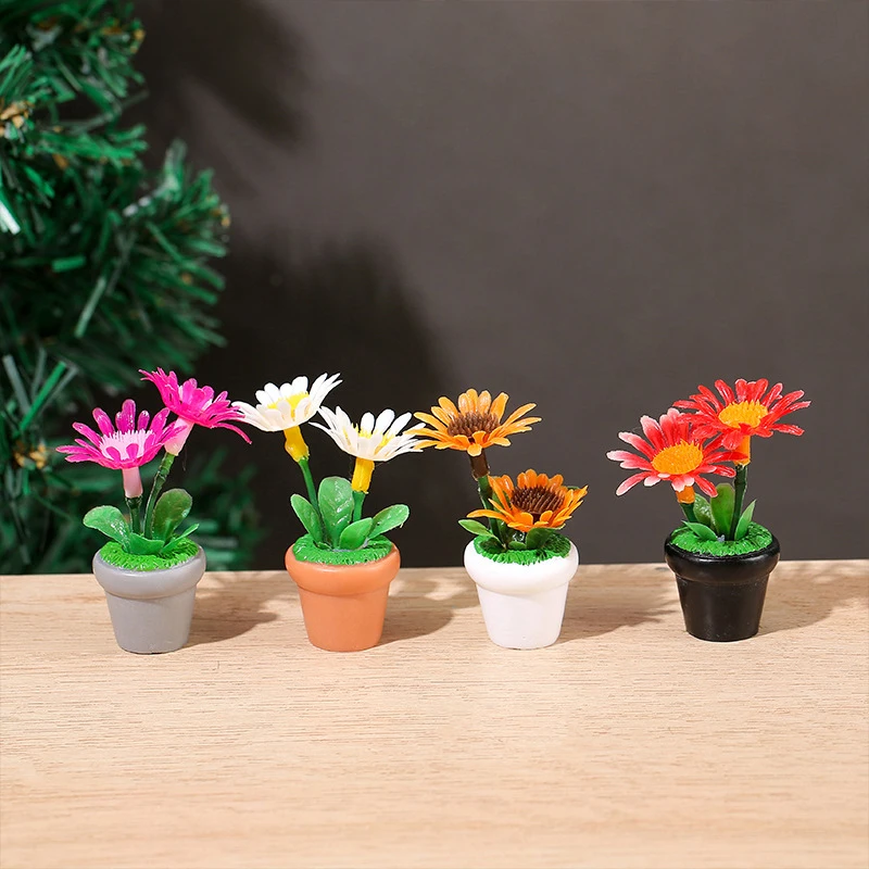 1/12 Dollhouse Miniature Sunflower Potted Dollhouse Simulation Potted Plants Decoration Dolls House Home Accessories
1/12 Dollhouse Miniature Sunflower Potted Dollhouse Simulation Potted Plants Decoration Dolls House Home Accessories