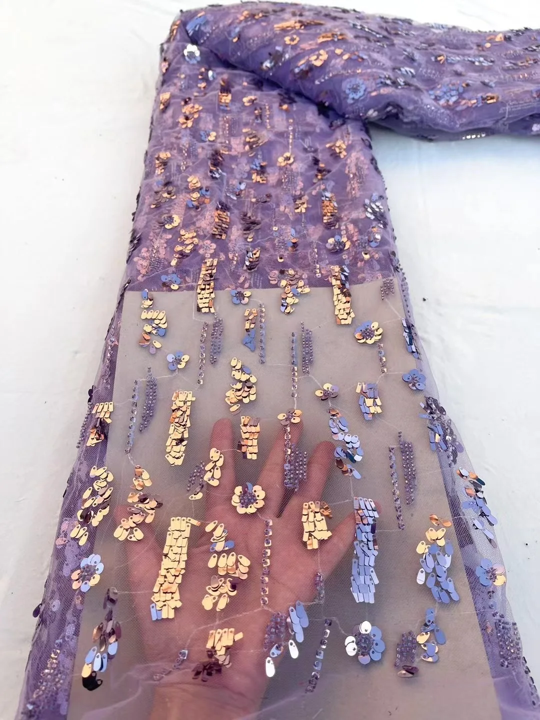Luxury African Sequins Beaded Lace Fabric 2023 High Quality Groom Nigerian Wedding Bridal Embroidery French Tulle Lace Fabric
Luxury African Sequins Beaded Lace Fabric 2023 High Quality Groom Nigerian Wedding Bridal Embroidery French Tulle Lace Fabric