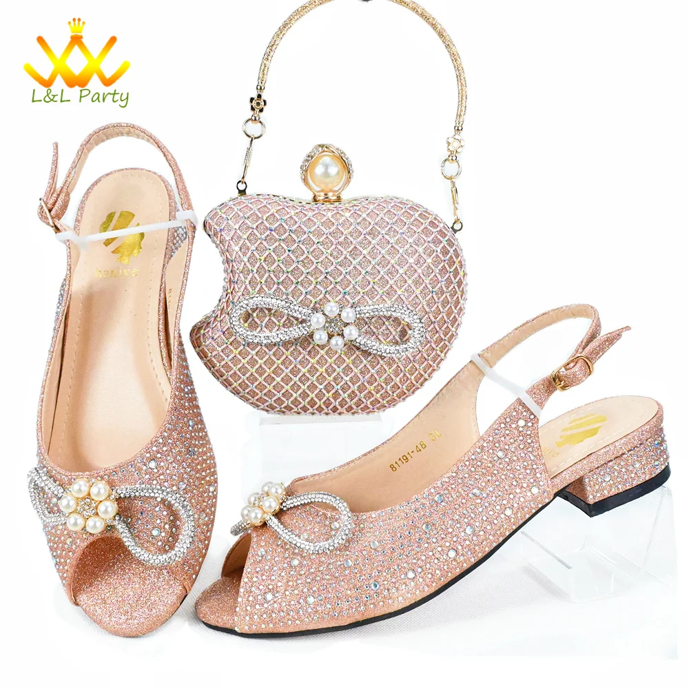 

Peep Toe New Design 2024 Autumn New Arrivals Italian Women Shoes and Bag Set in Champagne Color Novelty Sandals for Party