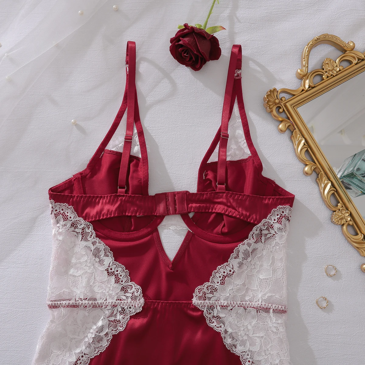 Muziskat 2025 New Lace Patchwork Ladies Bra Set Sexy Erotic Low-cut Luxury French Nightgown Split Sling Two Piece Set 29 S292c7f856df24027b0b7970256a7fbd9U