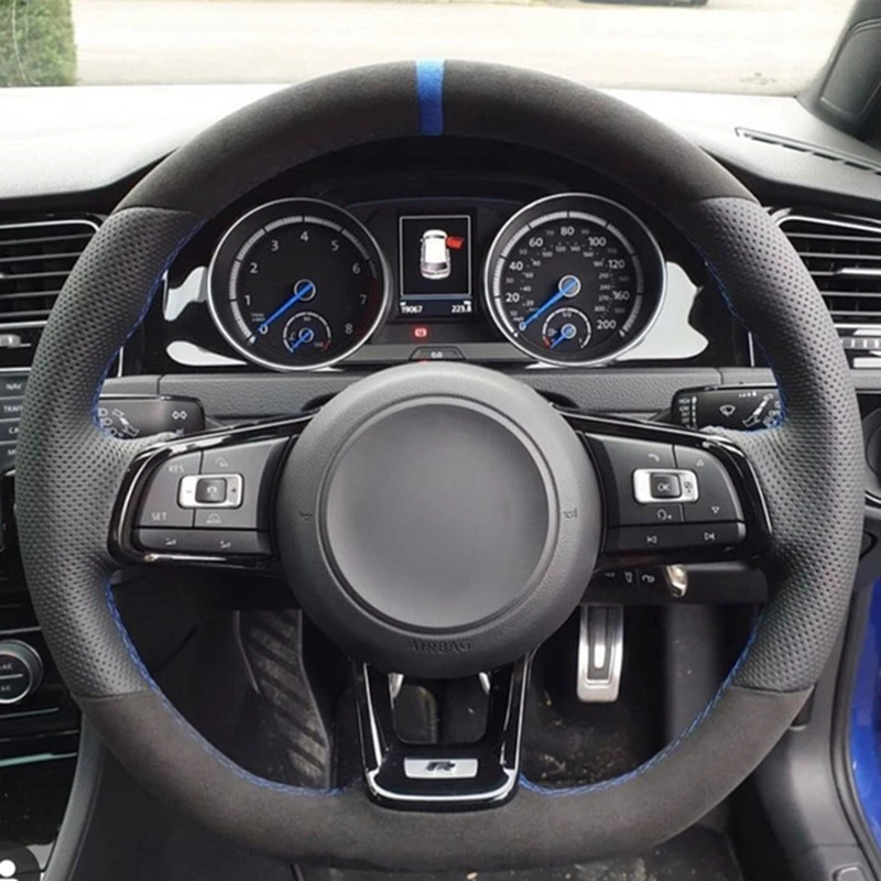 Для Volkswagen Golf 7 GTI Golf R MK7 Polo Scirocco 2015 2016 чехол рулевого колеса автомобиля оплетка противоскользящая черная натуральная кожа
Для Volkswagen Golf 7 GTI Golf R MK7 Polo Scirocco 2015 2016 чехол рулевого колеса автомобиля оплетка противоскользящая черная натуральная кожа