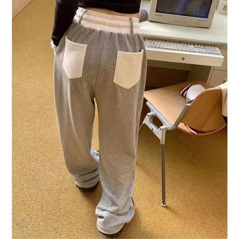 Children's casual sanitary pants 2023 spring new girls' fashionable contrast color pocket straight sweatpants
Children's casual sanitary pants 2023 spring new girls' fashionable contrast color pocket straight sweatpants