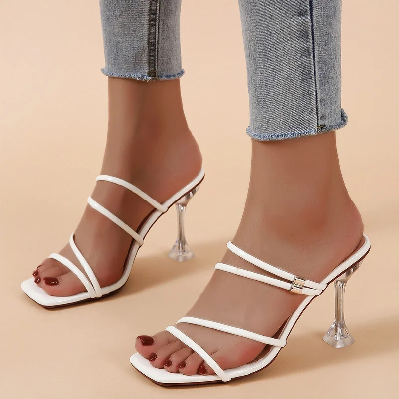 2023 Ladies Sandals High Heels Summer Fashion Open Toe High Heels Ladies Thin Belt Thick Heel Party Casual Women Shoes
2023 Ladies Sandals High Heels Summer Fashion Open Toe High Heels Ladies Thin Belt Thick Heel Party Casual Women Shoes