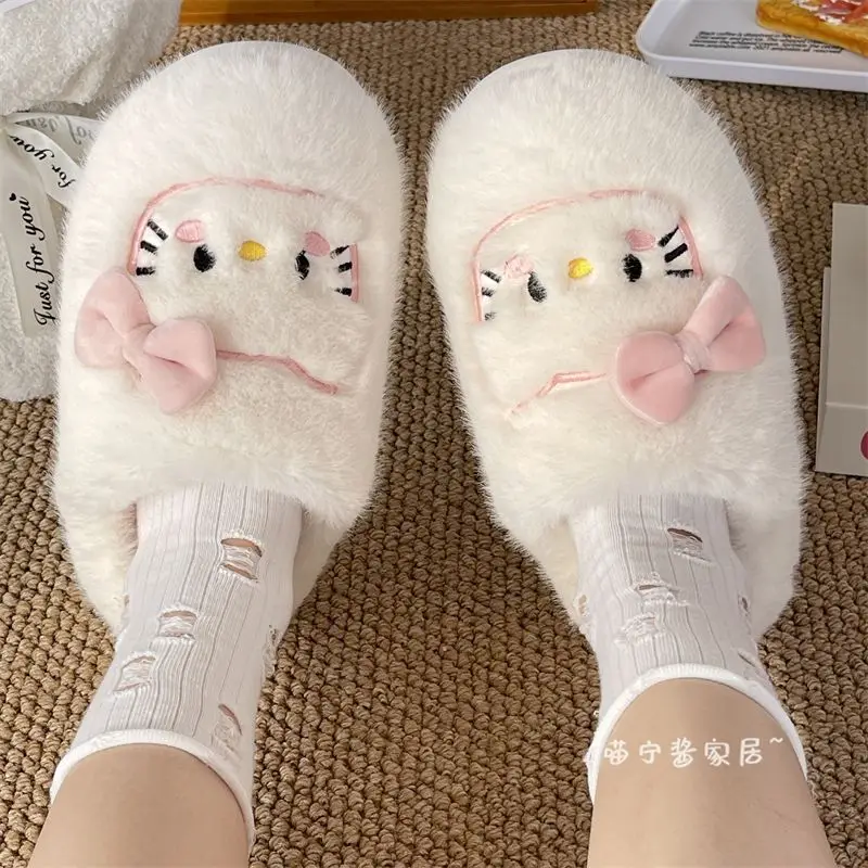 Kawaii Sanrio Hello Kitty Fluffy and Furry Cotton Slippers Kuromi Home Slippers Cartoon Coral Velvet Cute Warm Anime Girls
Kawaii Sanrio Hello Kitty Fluffy and Furry Cotton Slippers Kuromi Home Slippers Cartoon Coral Velvet Cute Warm Anime Girls