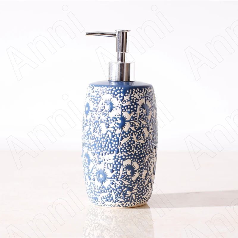 European Vintage Soap Dispenser Creativity Relief Floral Embellishment Push Type Ceramic Shampoo Bottle Bathroom Accessories
European Vintage Soap Dispenser Creativity Relief Floral Embellishment Push Type Ceramic Shampoo Bottle Bathroom Accessories