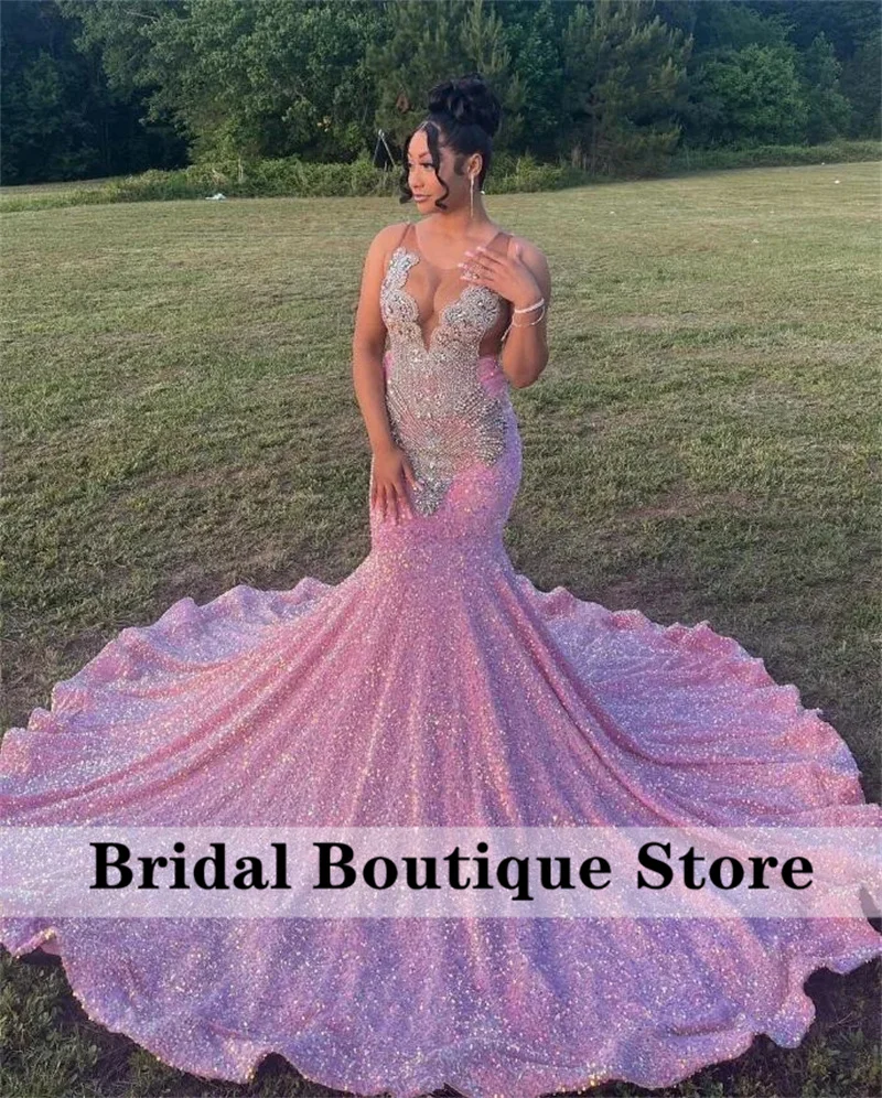 

Sexy Sparkly Diamonds Pink Prom Dress 2024 Court Train Glitter Crystal Beads Rhinestones Sequins Gown Birthday Party Dress