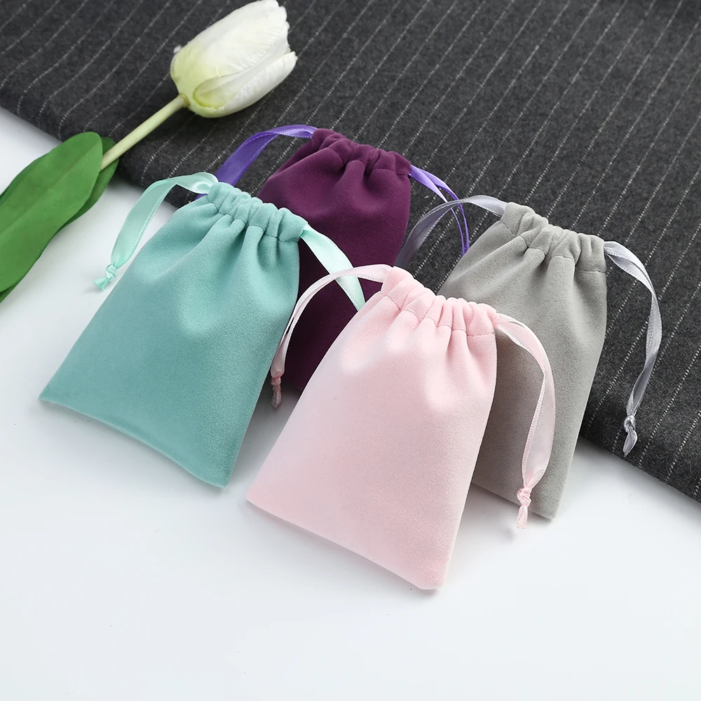 Thick Velvet Jewelry Bag for Wedding Party Candy Earring Bracelets Packing Mariage Organizer Gift Pouch Custom Jewelry Display
Thick Velvet Jewelry Bag for Wedding Party Candy Earring Bracelets Packing Mariage Organizer Gift Pouch Custom Jewelry Display