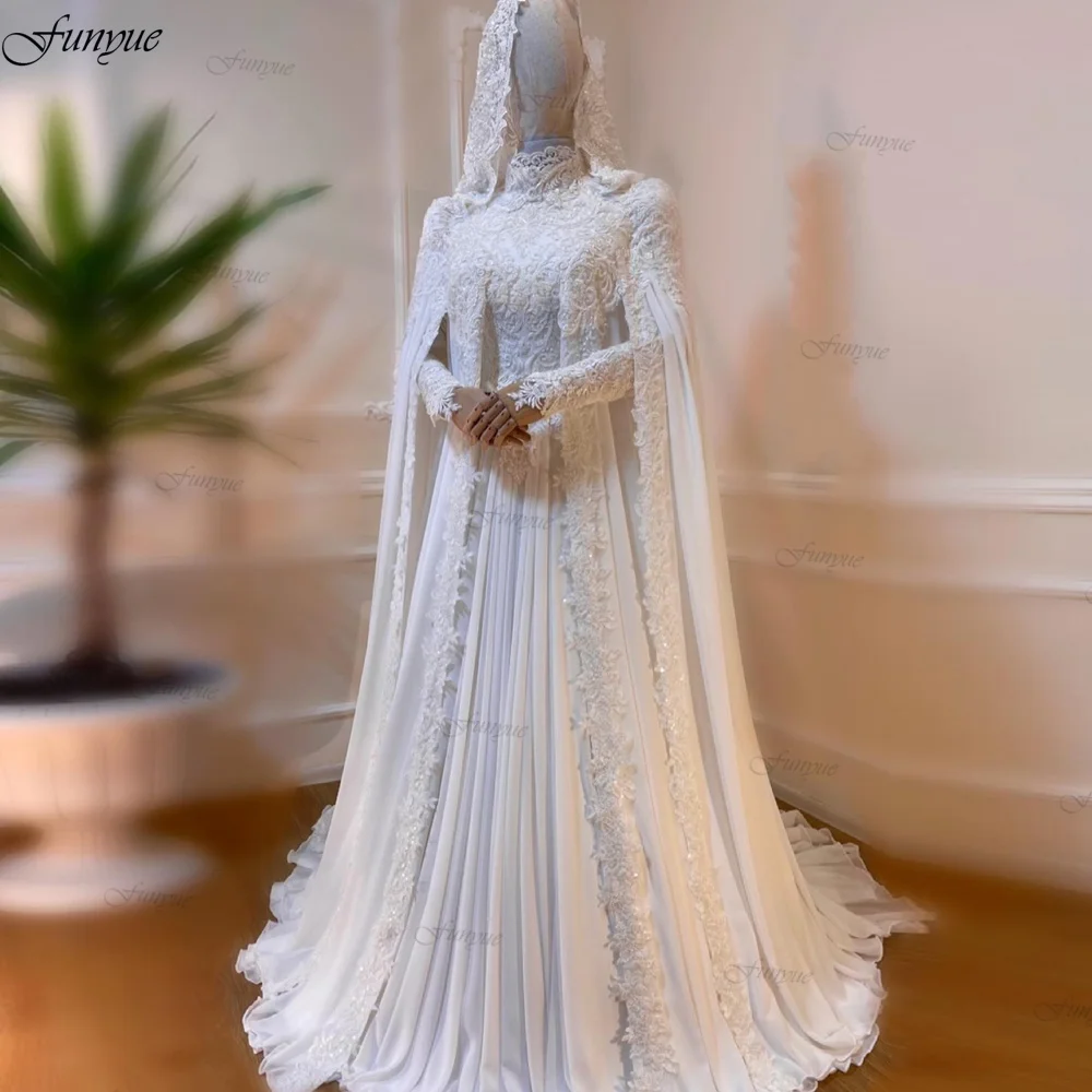 Muslim Long Sleeve Dubai Islamic Wedding Dresses for Bride Appliques High Neck Lace Hijab Bridal Gown Arabic Robe De Mariée 2024
Muslim Long Sleeve Dubai Islamic Wedding Dresses for Bride Appliques High Neck Lace Hijab Bridal Gown Arabic Robe De Mariée 2024