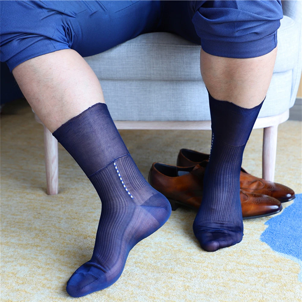 1 Pair Sexy Men's Socks Middle Tube Ultra Thin Silky Stockings Business Formal Stocking Elastic Man Casual Sock
1 Pair Sexy Men's Socks Middle Tube Ultra Thin Silky Stockings Business Formal Stocking Elastic Man Casual Sock