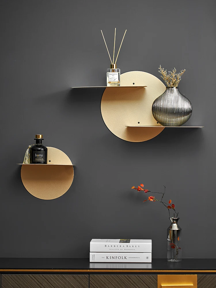 Creative Metal Wall Hanging Shelves Aromatherapy Vase Storage Living Room Background Wall Hanging Shelves Decoration Accessories
Creative Metal Wall Hanging Shelves Aromatherapy Vase Storage Living Room Background Wall Hanging Shelves Decoration Accessories