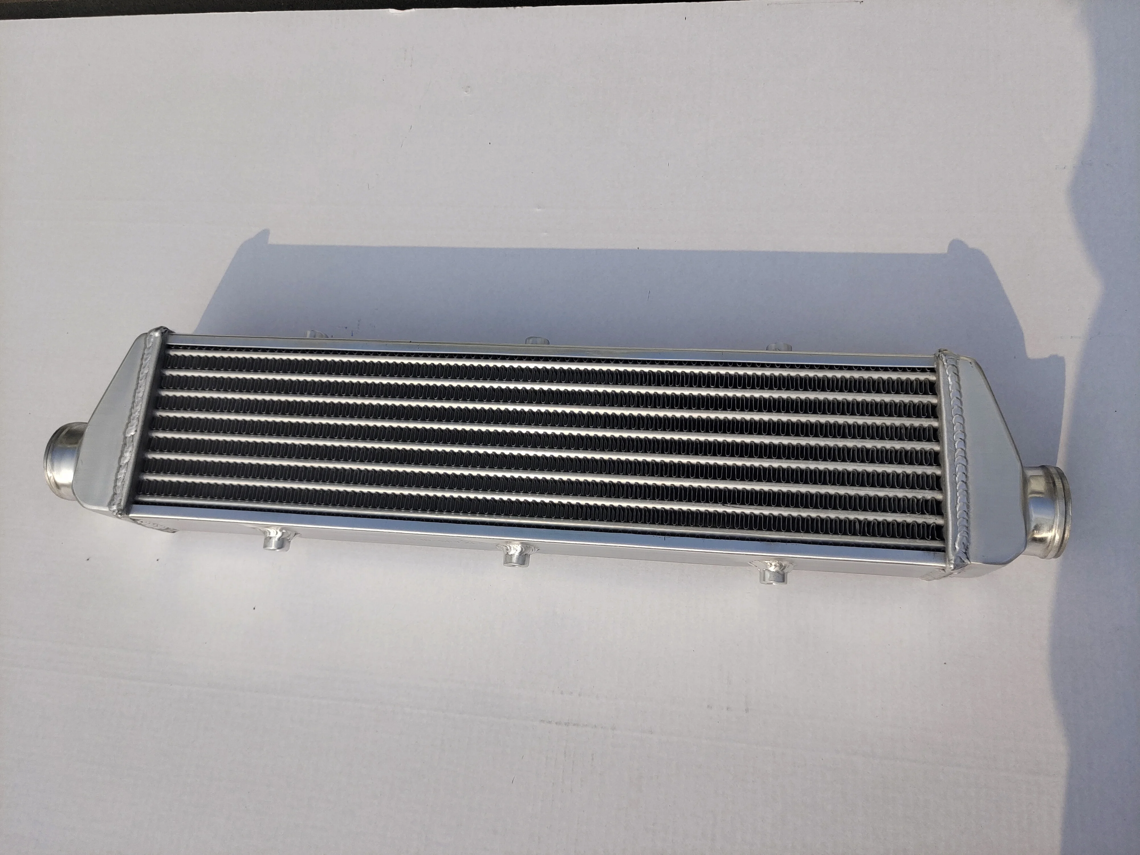 23.5" X 5.5" X 2" FMIC Universal Aluminum Turbo Intercooler 2.25" In/Outlet 57mm
23.5" X 5.5" X 2" FMIC Universal Aluminum Turbo Intercooler 2.25" In/Outlet 57mm