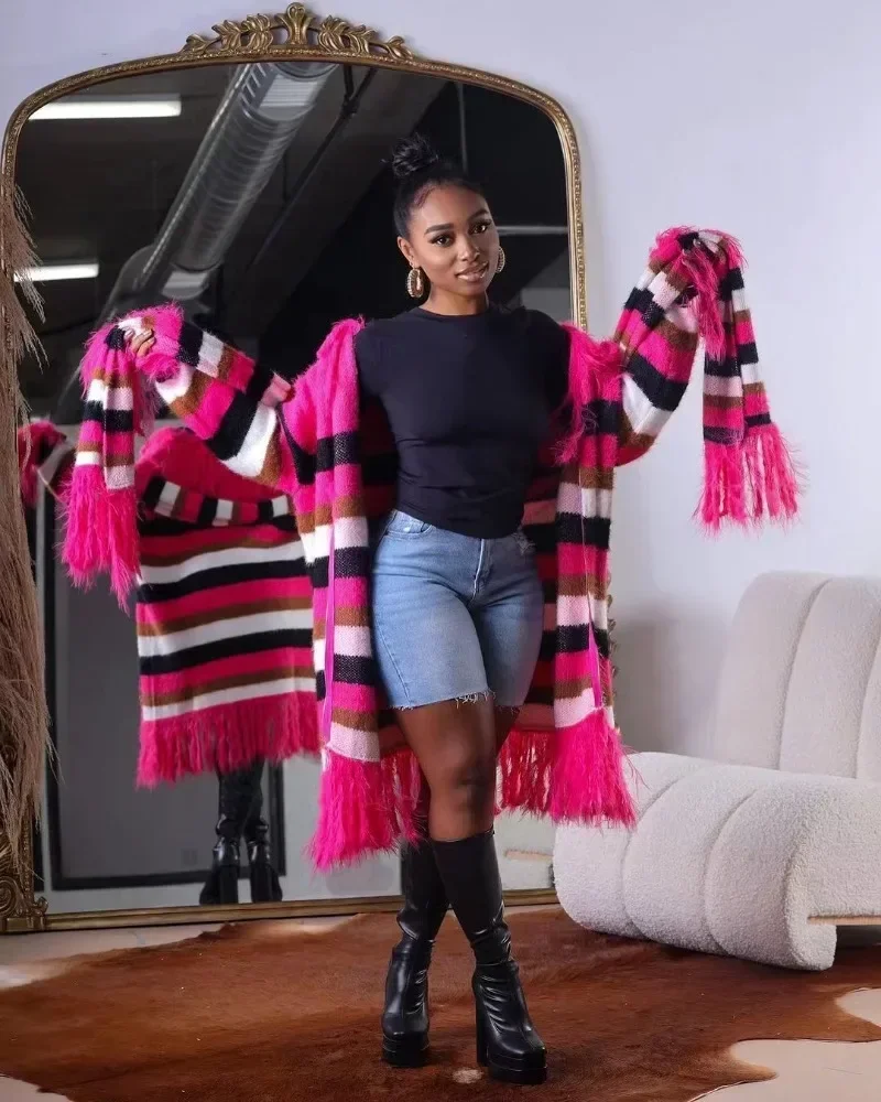 Women Color Patchwork Knitted Sweaters Tassel Long Cardigan with Scarf Fashion Long Sleeve Zipper Casual Coats Street Outwear
Women Color Patchwork Knitted Sweaters Tassel Long Cardigan with Scarf Fashion Long Sleeve Zipper Casual Coats Street Outwear