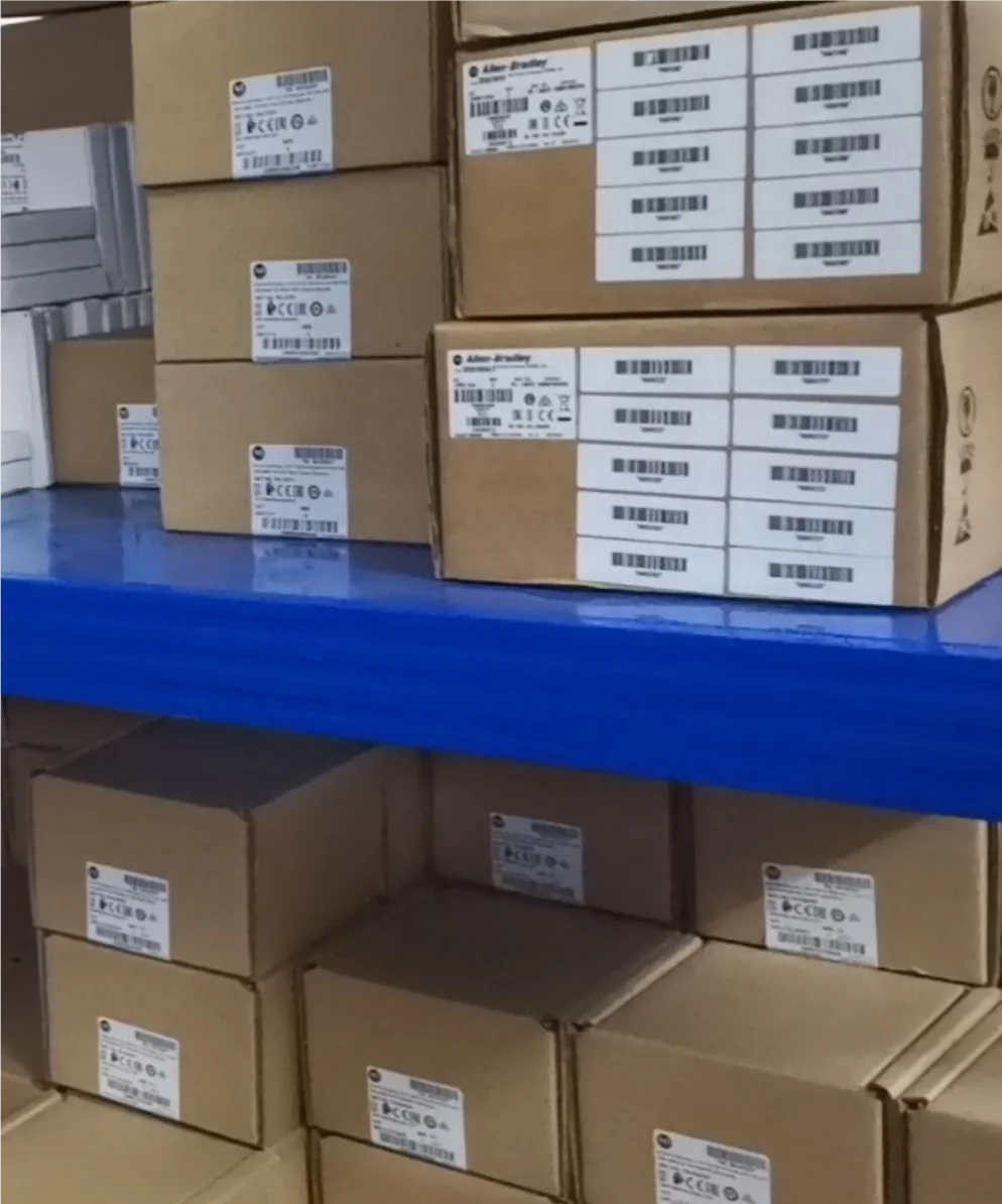 2080-LC20-20QWBR Rockwell AB Programmable Controller 
2080-LC20-20QWBR Rockwell AB Programmable Controller